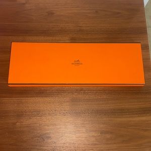 Hermes box